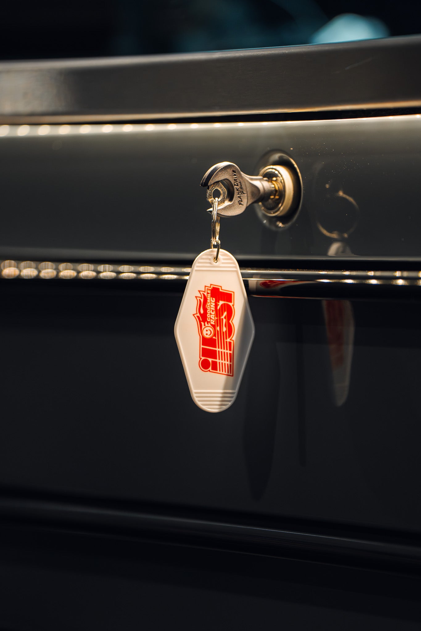ILLEST x GOODSMILE GT HOTEL KEYCHAIN